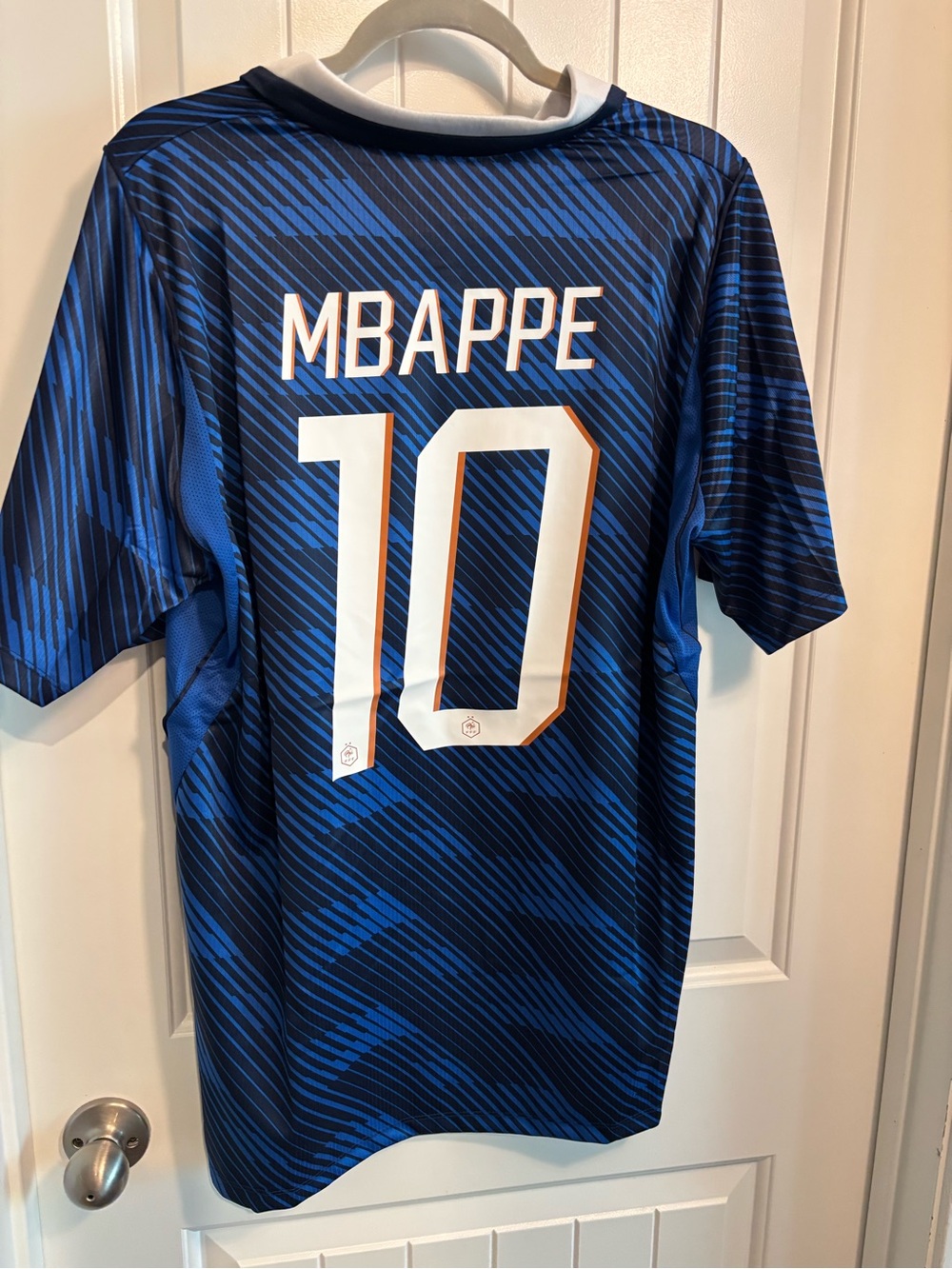 Team France 2026 World Cup Soccer Jersey - Picture 4 of 6